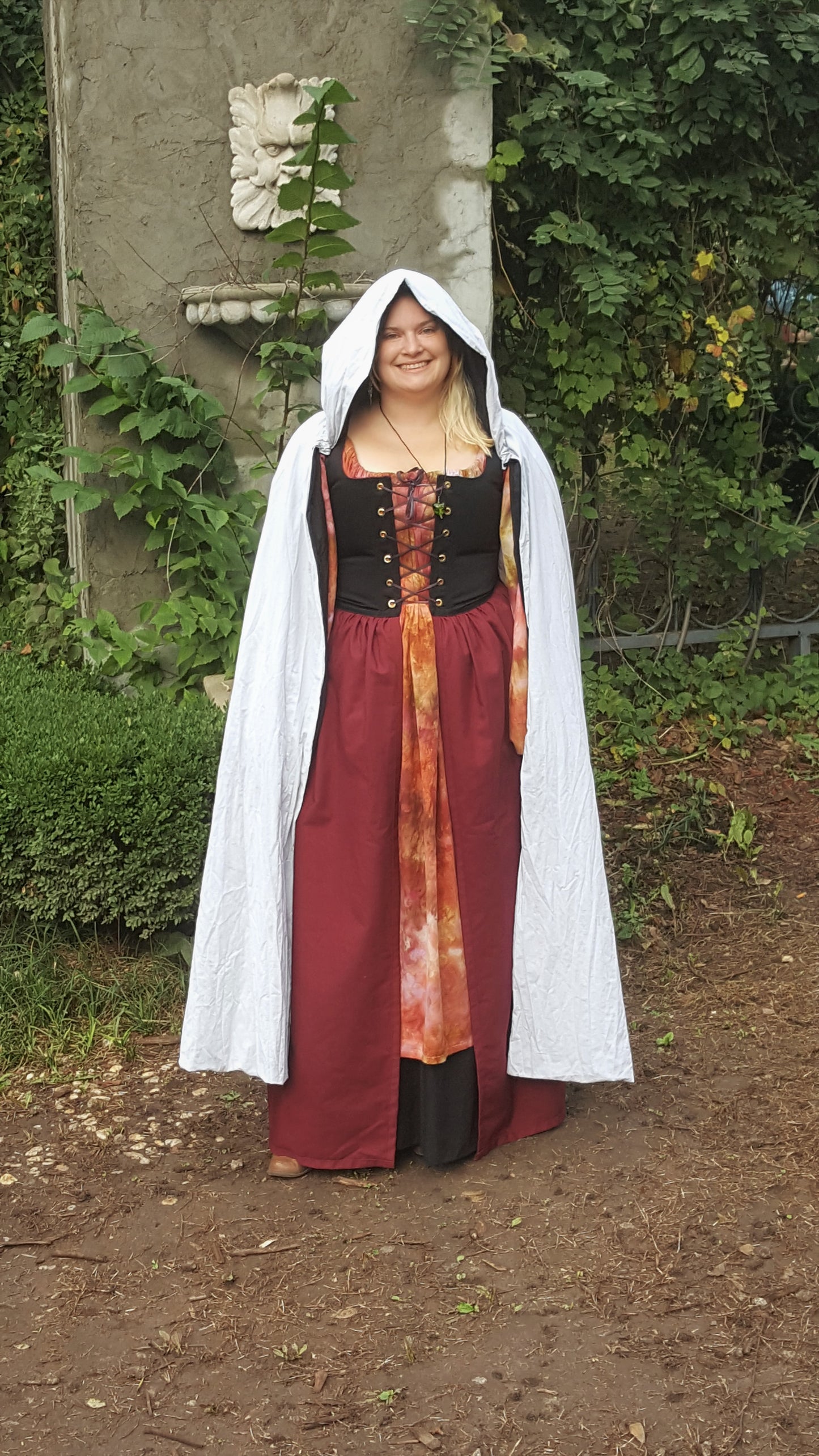 Reversible Cloak Cotton- White